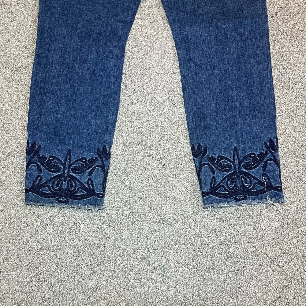 Liverpool The Crop Denim Jeans Womens Size 8 Blue Embroidered Raw Hems - Picture 12 of 15